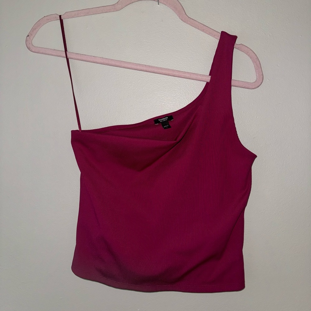 NWOT, Express body contour one strap ribbed top, size medium